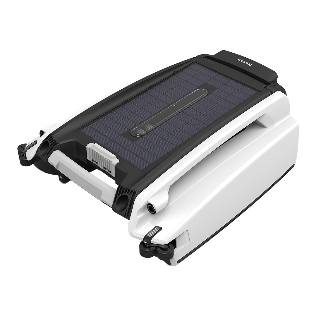 Betta SE - Solar-Powered Robotic Pool Skimmer
